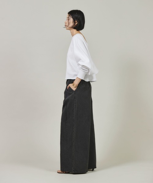 新品！Curensology(カレンソロジー)/タックデニムパンツ Curensology（カレンソロジー）タックデニムパンツ