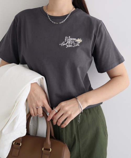 Freesia tシャツ BloomフラワーロゴプリントミニTシャツ レディース