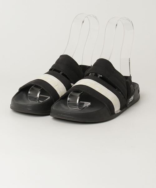 New Balance ブラック ビーチサンダル