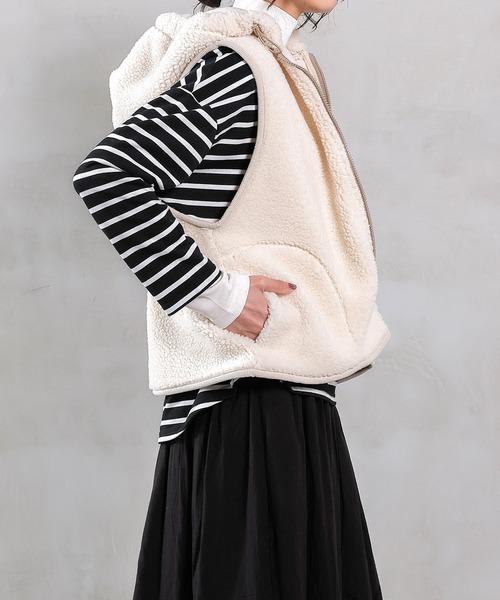 M・U SPORTS ボアベストフード付き/ボアスカート emesuelee コート アウター フード付きボアベスト レディース