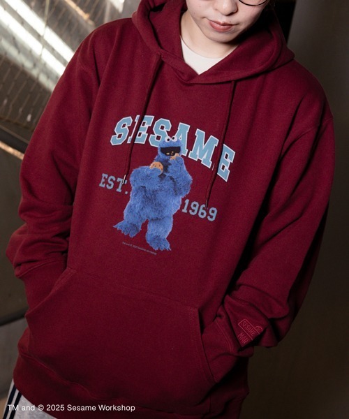 SESAME STREET（セサミストリート） パーカー 「UNISEX」カレッジロゴ
