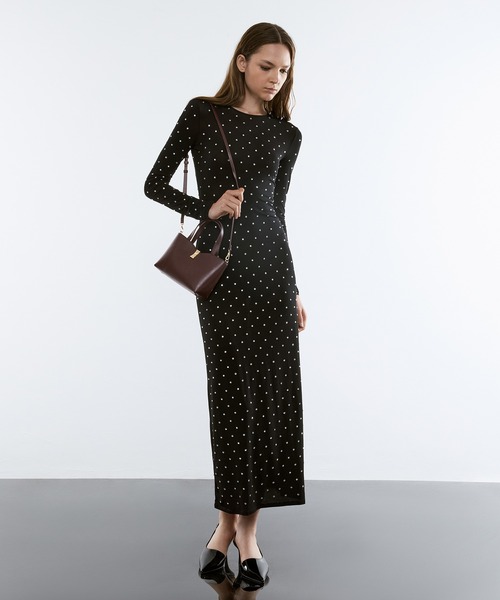 新品・未使用　メタリックアクセントトートバッグ CHARLES ＆ KEITH（チャールズ&キース） トートバッグ Lilibet