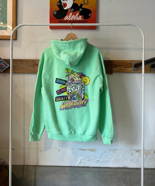 URBAN ISLAND SOCIETY（アーバンアイランドソサエティ） パーカー