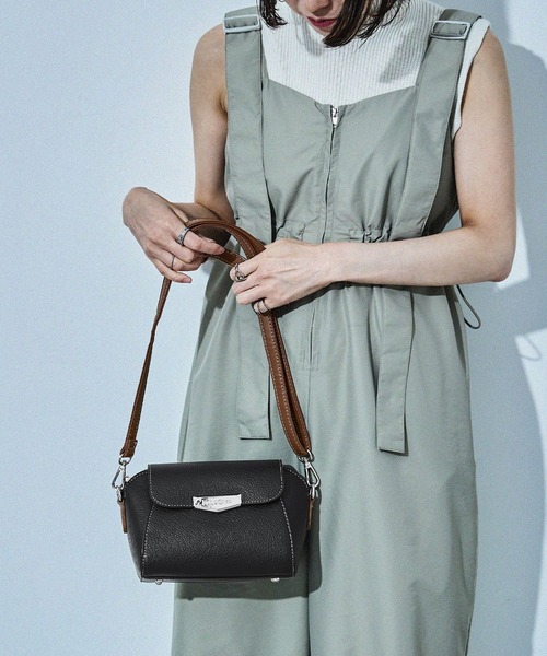 「HUNDRED」 ショルダーバッグ ONE SIZE アイボリー レディース_画像5