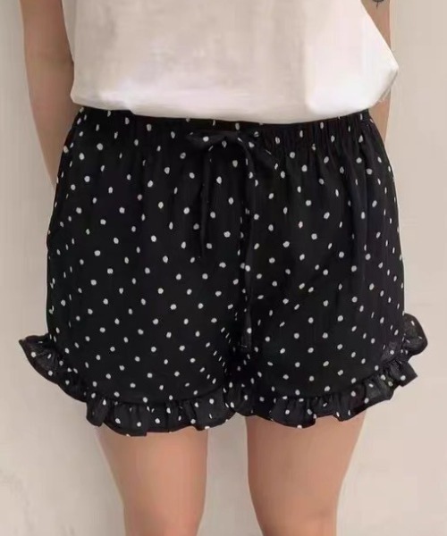 FEKETE ドットフリルショートパンツ　M パンツ ドット柄フリルショートパンツ レディース : ZOZOTOWN Yahoo!店