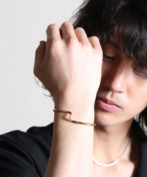 バングル 「YArKA/ヤーカ」silver925 twist design bangle 「emk」/ツイストデザインバングル「エンク」の画像