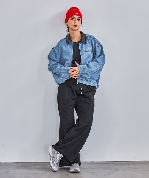 HEREIAM パンツ 「HEREIAM」ワッペンロゴ裏起毛フレアパンツ