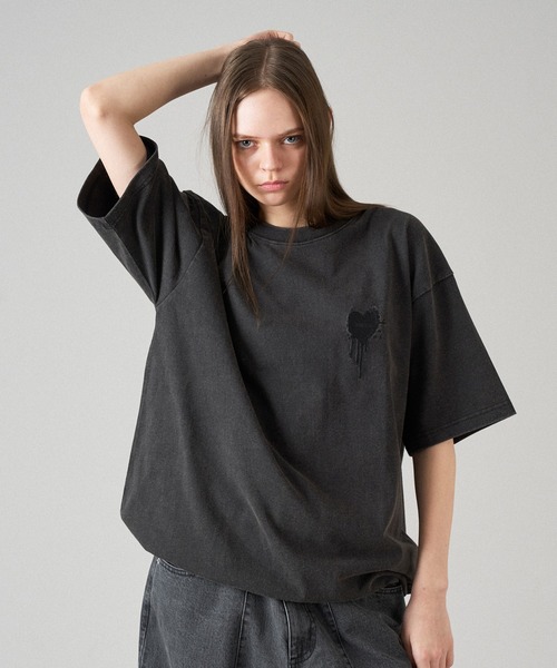 ONCILY（オンシェリー） tシャツ 26SS HEART LOGO DRAW CODE T-SHIRT