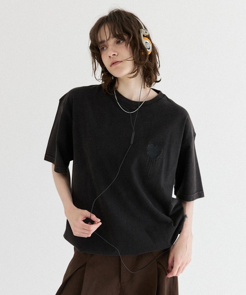 ONCILY（オンシェリー） tシャツ 26SS HEART LOGO DRAW CODE T-SHIRT