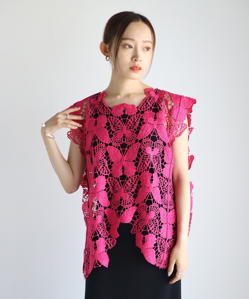 新品♪ DOROCHE CERIOTTYドロシー フラワーレース使い ベスト