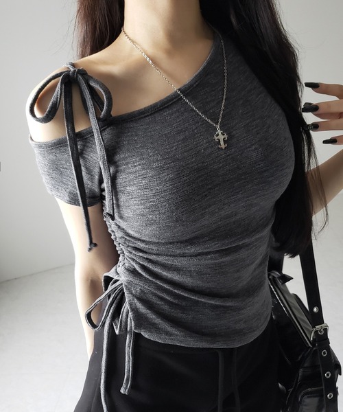 【新品未使用】【タグ付き】ストラップリボントップス me+em select tシャツ 「 3color 」ストラップリボンワンショル