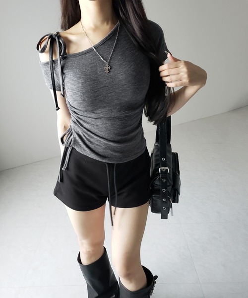 【新品未使用】【タグ付き】ストラップリボントップス me+em select tシャツ 「 3color 」ストラップリボンワンショル