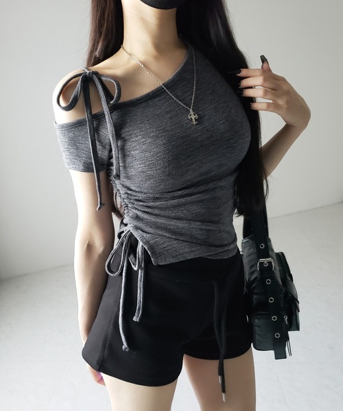 エムミーエメ One shoulder ribbon shaggy tops M me eme One-shoulder