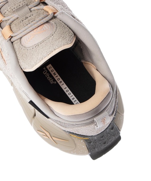 Reebok（リーボック） スニーカー ZIG KINETICA 2.5 EDGE 100074669