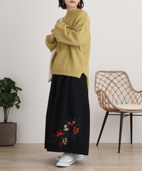 イマゴ　emago 花柄　バルーンスカート リネン　ウエストゴム　ゆったり Emago（イマゴ） ロング スカート 花刺繍ゆるバルーンスカート