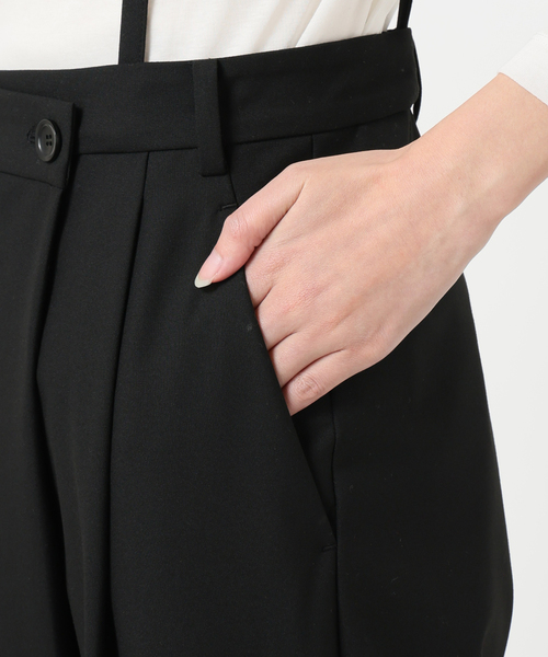 Spick and Span サスペンダー付きアシンメトリータックパンツ セール】サスペンダー付きアシンメトリータックパンツ