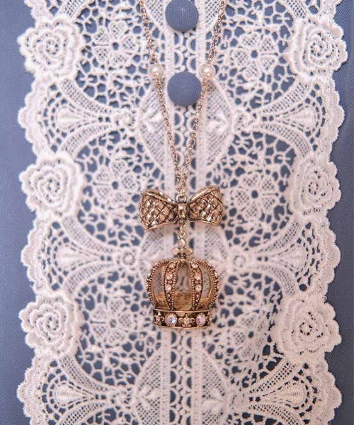 【gabrielleページ】 ドレス・ビーズネックレス6000円✖︎5セット Chalmiere（シャルミエール） ネックレス ロイヤルクラウンネックレス