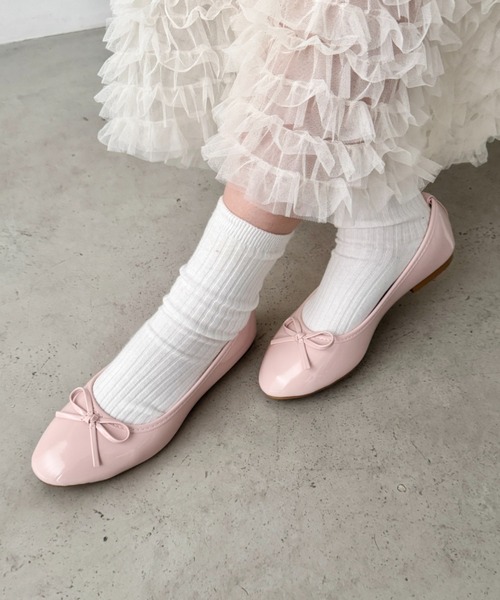 SOLLON.（ソルロン） バレエシューズ パンプス リボンエナメルフラット