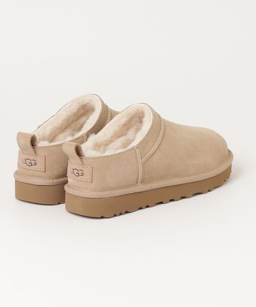 「UGG」 スリッポン 8 ナチュラル レディースの画像
