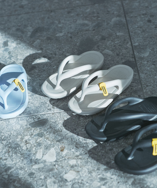 「TAW&TOE」 フラットサンダル 22cm クリーム レディース_画像3