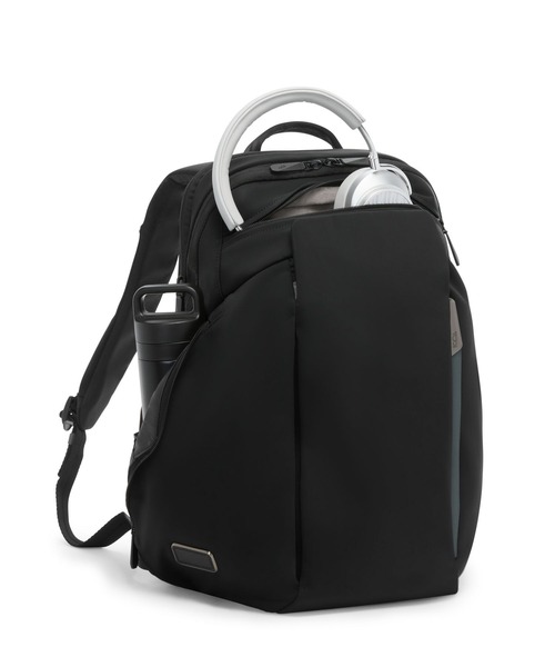 TUMI（トゥミ） デイバック リュック TUMI AXIS ラージ・バックパック