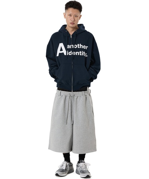 OY（オーワイ） パーカー 「OY/オーワイ」A IDENTITY HOODIE ZIP UP/A