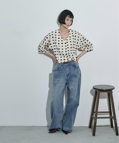 ブラウス シャツ 2wayドットジャガードタックスリーブクロップドブラウス レディースの画像