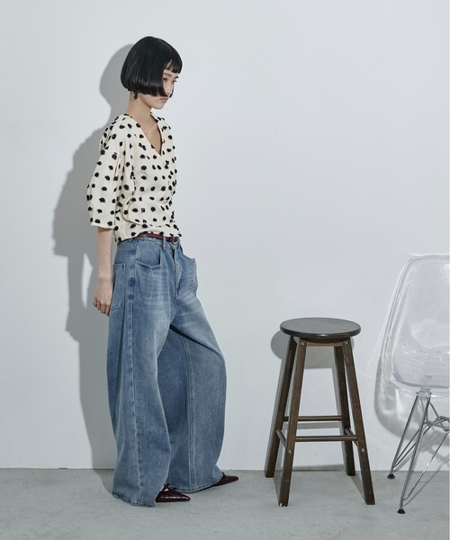 ブラウス シャツ 2wayドットジャガードタックスリーブクロップドブラウス レディースの画像