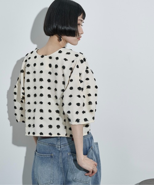 ブラウス シャツ 2wayドットジャガードタックスリーブクロップドブラウス レディースの画像