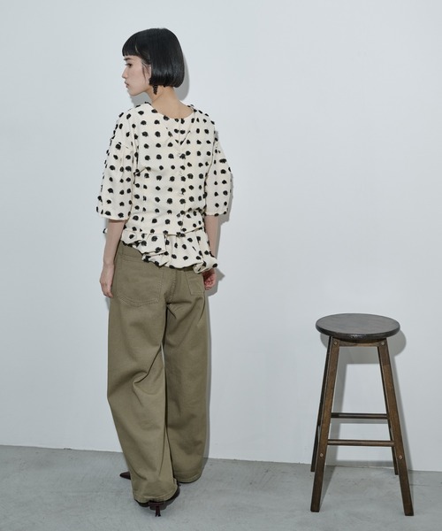 ブラウス シャツ 2wayドットジャガードタックスリーブクロップドブラウス レディースの画像