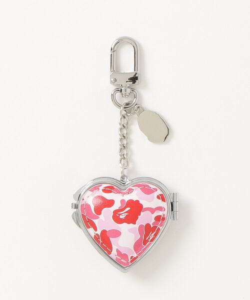 A BATHING APE（アベイシングエイプ） キーホルダー ABC CAMO HEART
