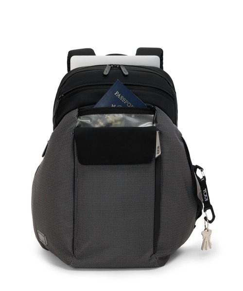 TUMI（トゥミ） デイバック リュック TUMI AXIS ラージ・バックパック