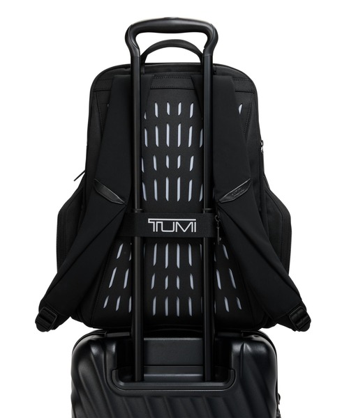 TUMI（トゥミ） デイバック リュック TUMI AXIS ラージ・バックパック