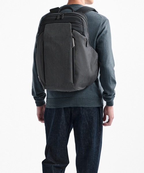TUMI（トゥミ） デイバック リュック TUMI AXIS ラージ・バックパック