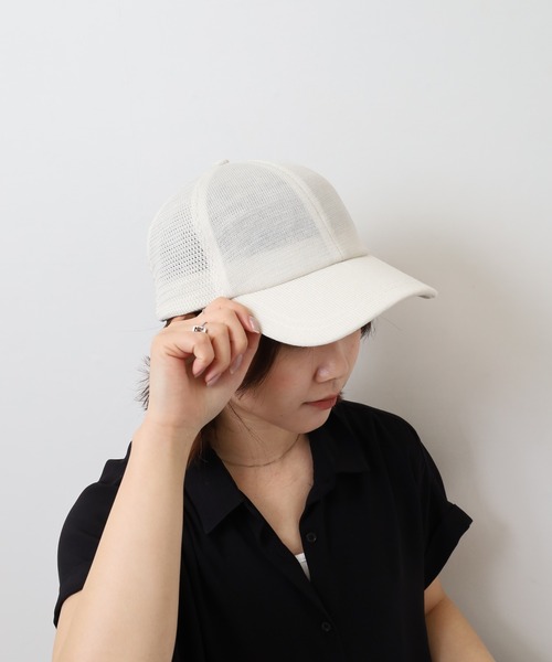 ASHLEY WILLIAMS メッシュキャップ Ashley Williamsのブラック 'Care' キャップがセール中
