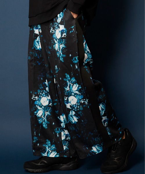 ★送料・関税込★ONGO★relaxed track pants★パンツ★ unrelaxing パンツ Easy Wide Track Pants ルーズフィット