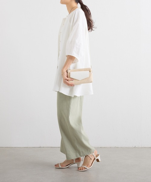 今季 BEARDSLEY ブラウス パールボタン リネン 前後着用可 ホワイト