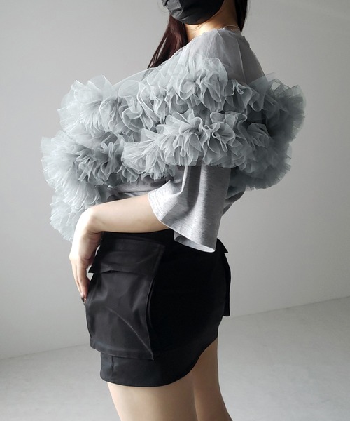 tシャツ 「 ２color 」V字フリルボリュームチュールドッキングトップス ／ V frill volume tulle docking top me+em select tシャツ 「 2color 」V字フリルボリューム