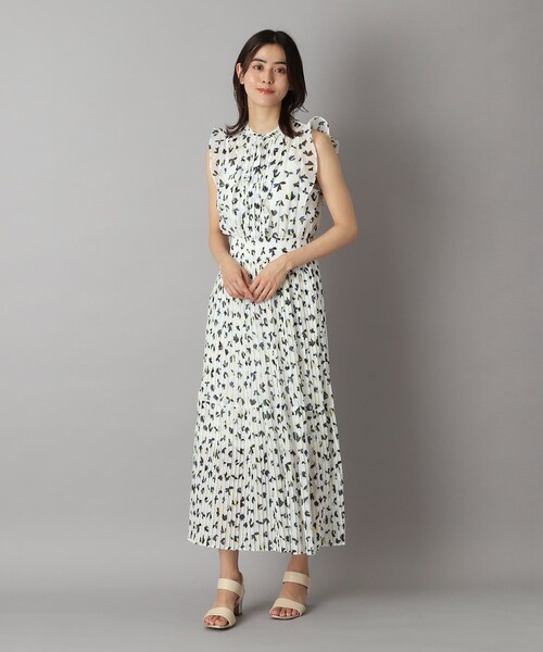 DRESSTERIOR(ドレステリア) フラワープリントシアーワンピース 白 DRESSTERIOR（ドレステリア） ワンピース シアーリーフフリルスリーブ