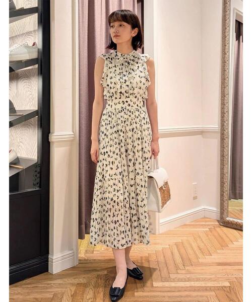 DRESSTERIOR（ドレステリア） ワンピース シアーリーフフリルスリーブ