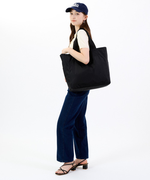 LeSportsac トートバッグ LG REVERSIBLE TOTE ガンメタル/ブラック 