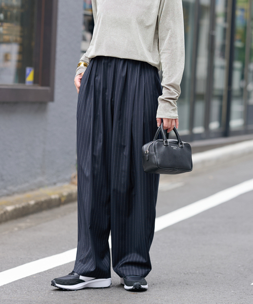 JOURNAL STANDARD relume  軽量&柔らかい　美品 JOURNAL STANDARD relume パンツ リラックスにカッコ良く。ピン