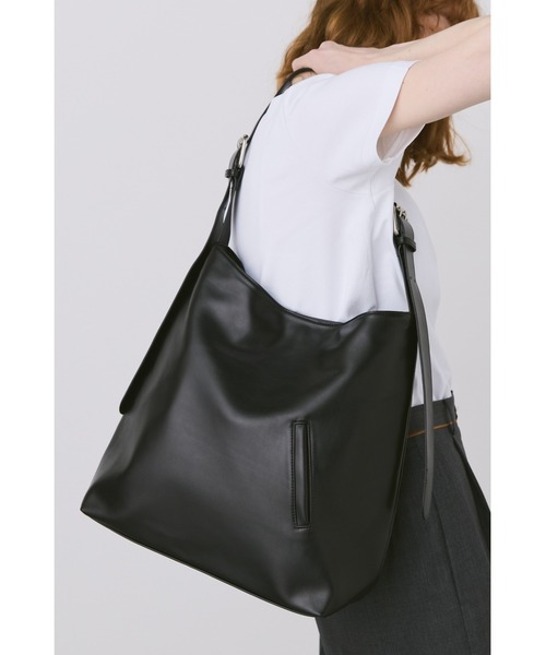 ※土日限定お値下げ　 ⭐︎キーホルダー付き⭐︎4ポケットワンショルダーBAG un/neu ショルダーバッグ バッグ ワンハンドル2WAYミニポケ