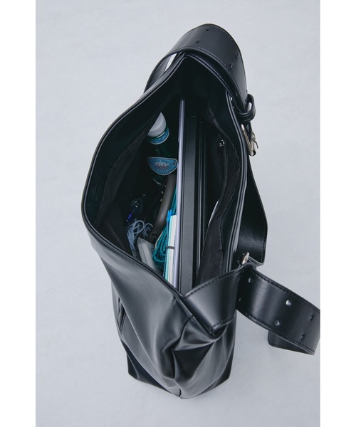 未開封 ワンハンドルショルダーバッグ 黒 ナップタイム ショッパー付き un/neu ショルダーバッグ バッグ スライドポケットワンハンドル2WAY