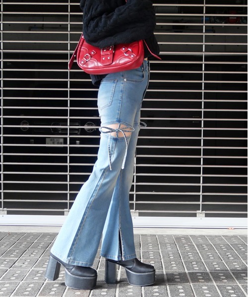 サイドリボン付き ブーツカットデニム S ブルー FUN（ファン） ジーンズ デニム デニムパンツ サイドカットリボン