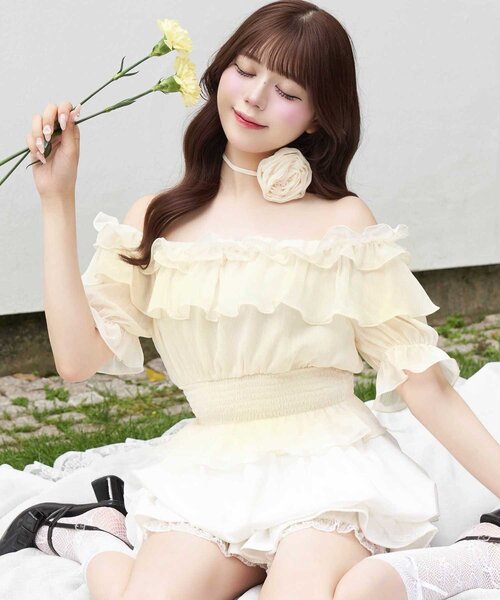 ブラウス シャツ 「Belle Charme」Rose Corsage Frill Blouse レディースの画像