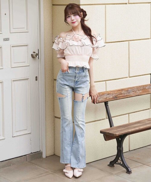 ブラウス シャツ 「Belle Charme」Rose Corsage Frill Blouse レディースの画像