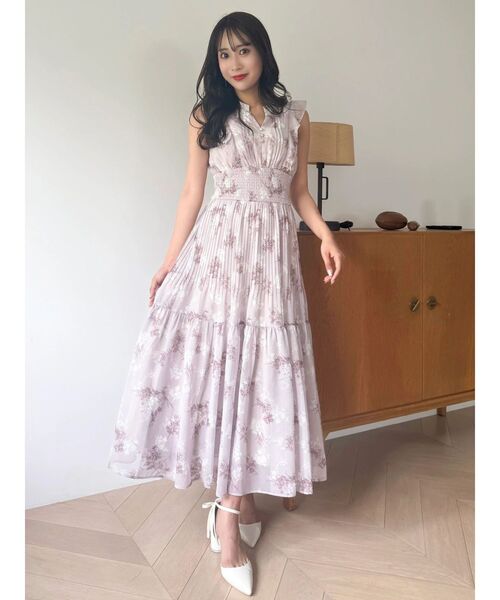 dazzlin 今期新作 プリーツフラワーシフォンワンピース dazzlin（ダズリン） ワンピース プリーツフラワーシフォンワンピース