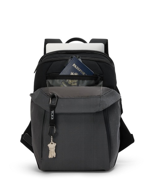 TUMI（トゥミ） デイバック リュック TUMI AXIS ミディアム・バック