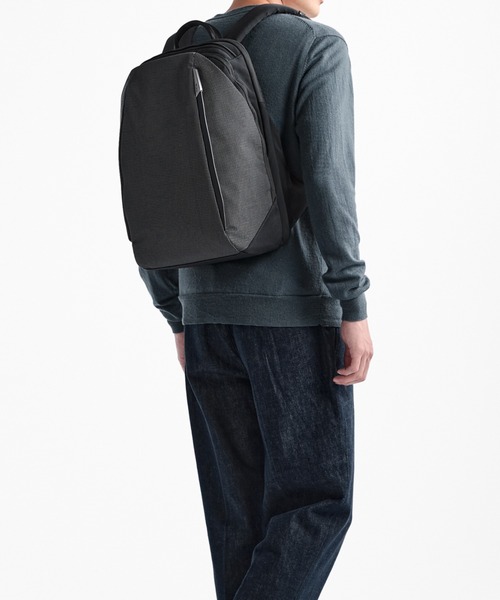 TUMI（トゥミ） デイバック リュック TUMI AXIS ミディアム・バック